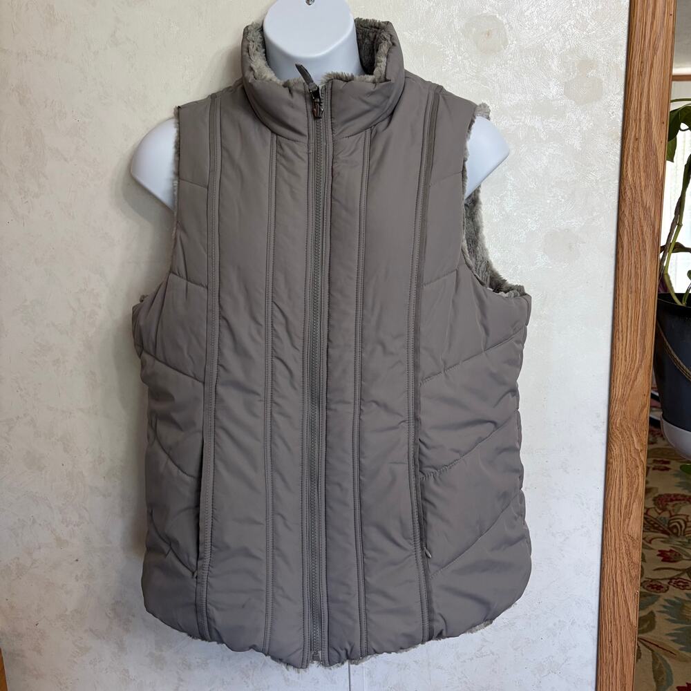 Mo-Ka Gray Reversable Faux Fur Quilted Puffer Vest Quiet Luxury Ski Cabincore XL